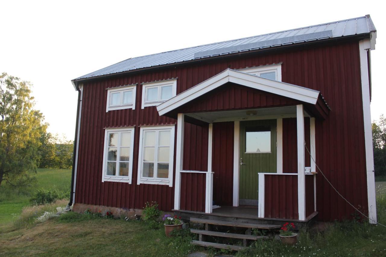 Lilly's House, Swedish High Coast * Docksta